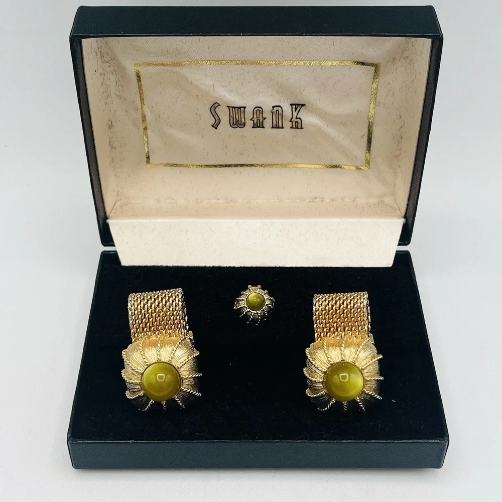 Vintage 1950s Swank Green Moonglow Gold Cufflinks Tie Tack Set Mesh Wrap Around